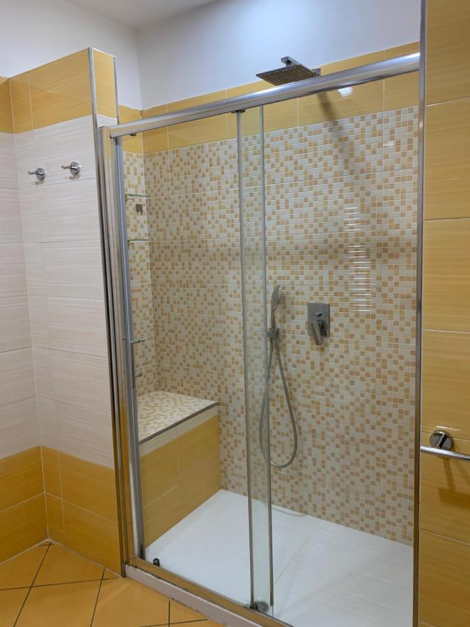 Apartment Casa Virai